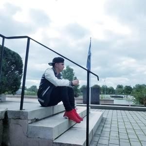 Meet your Posher, Fernando